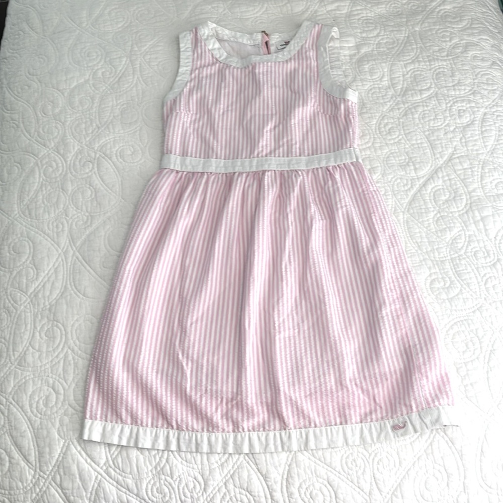 Vineyard Vines Size 8 Pink and White Striped Kids Dress.